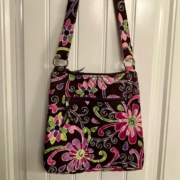 NWOT, Vera Bradley Hipster in Purple Punch - Picture 2 of 4
